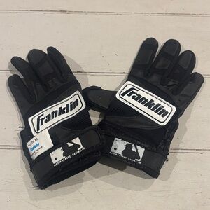 Franklin Black Kids Baseball Gloves